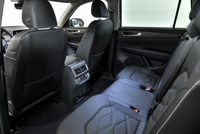used 2024 Volkswagen Atlas car, priced at $36,623