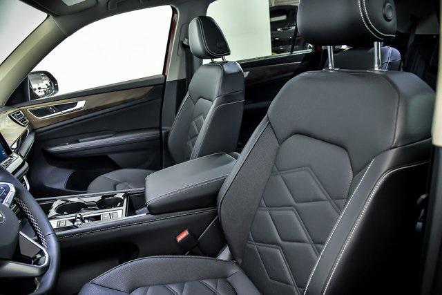 used 2024 Volkswagen Atlas car, priced at $40,599