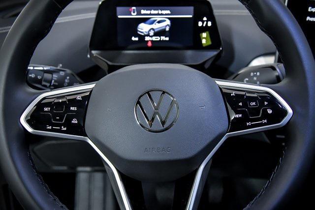 new 2025 Volkswagen ID.4 car, priced at $52,960