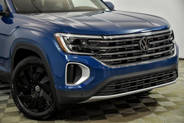 new 2025 Volkswagen Atlas car, priced at $44,490