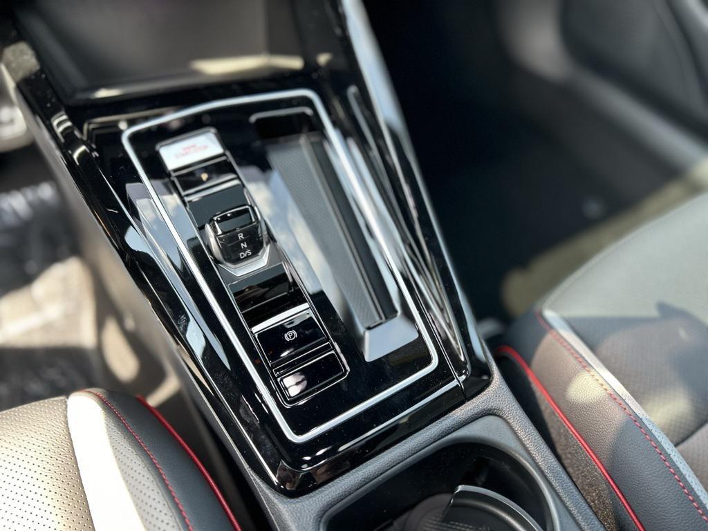 new 2025 Volkswagen Golf GTI car, priced at $39,165