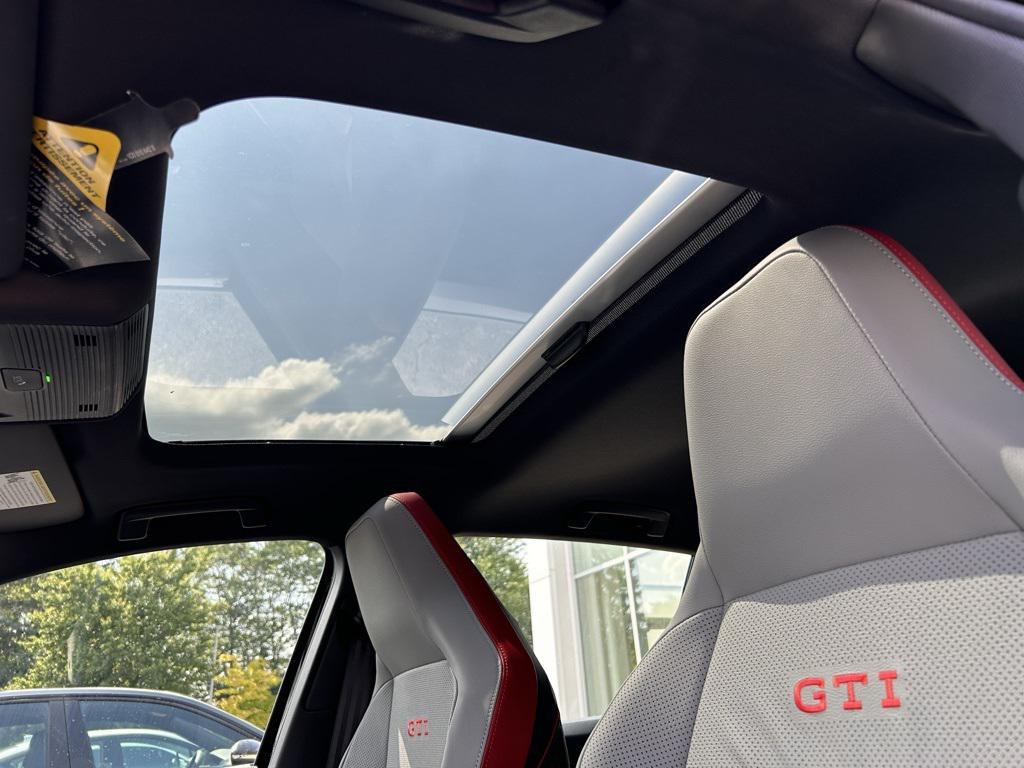 new 2025 Volkswagen Golf GTI car, priced at $39,165