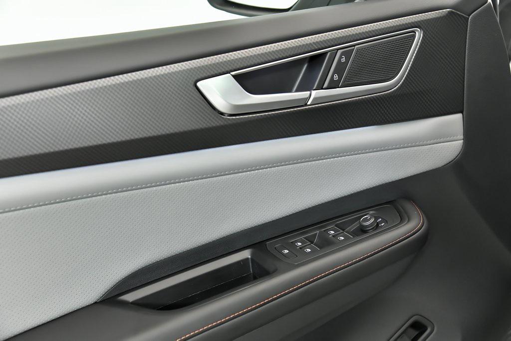 new 2026 Volkswagen Atlas car, priced at $49,693