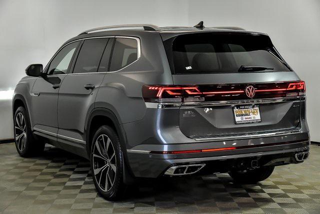 new 2025 Volkswagen Atlas car, priced at $52,297