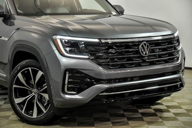 new 2025 Volkswagen Atlas car, priced at $52,297