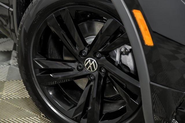 used 2024 Volkswagen Tiguan car, priced at $33,605