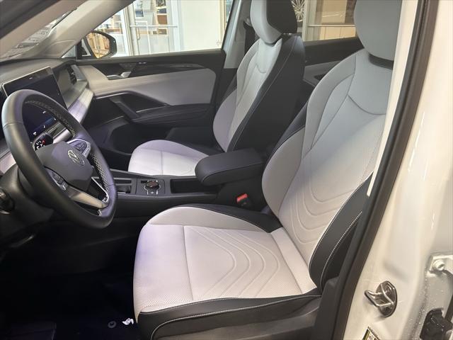 new 2025 Volkswagen Tiguan car, priced at $37,121