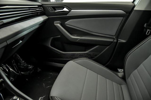 new 2025 Volkswagen Jetta car, priced at $27,470