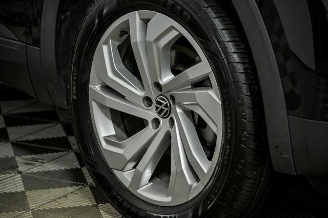 used 2020 Volkswagen Atlas Cross Sport car, priced at $21,454