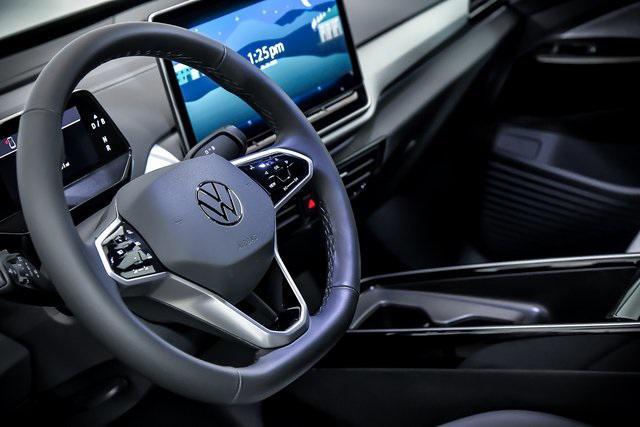 new 2025 Volkswagen ID.4 car, priced at $51,076