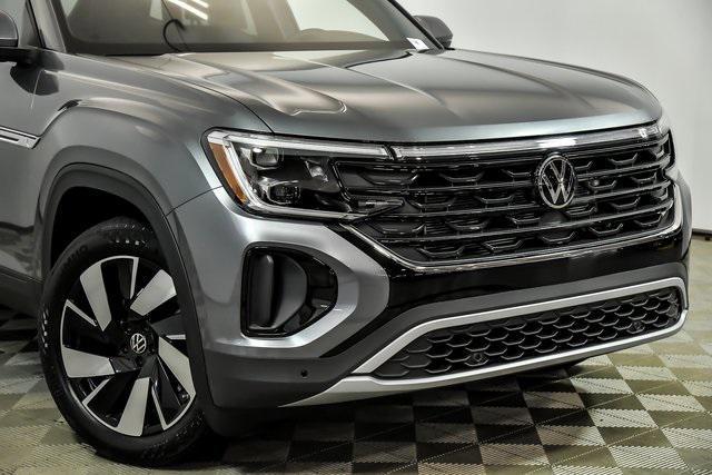 new 2024 Volkswagen Atlas Cross Sport car, priced at $38,565