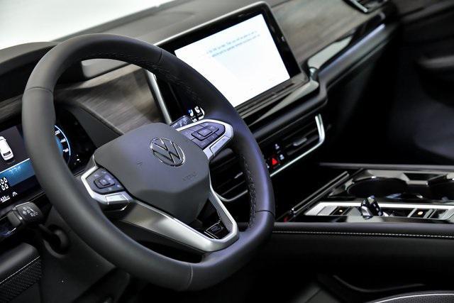 used 2024 Volkswagen Atlas car, priced at $47,499