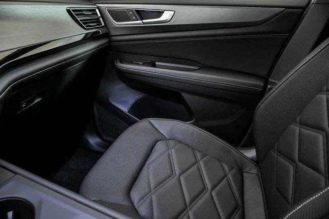 new 2025 Volkswagen Atlas Cross Sport car, priced at $34,794