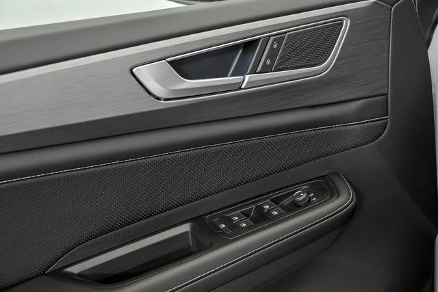 new 2025 Volkswagen Atlas Cross Sport car, priced at $34,794