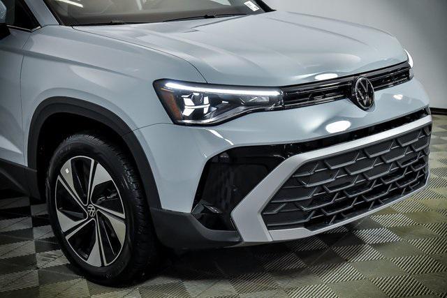 new 2025 Volkswagen Taos car, priced at $31,177