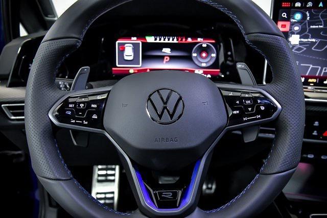 new 2025 Volkswagen Golf R car