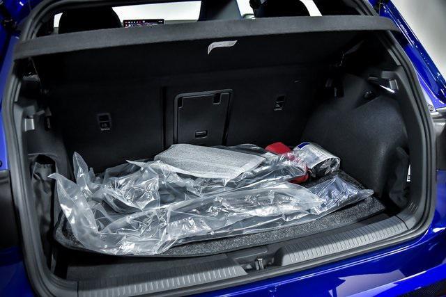 new 2025 Volkswagen Golf R car