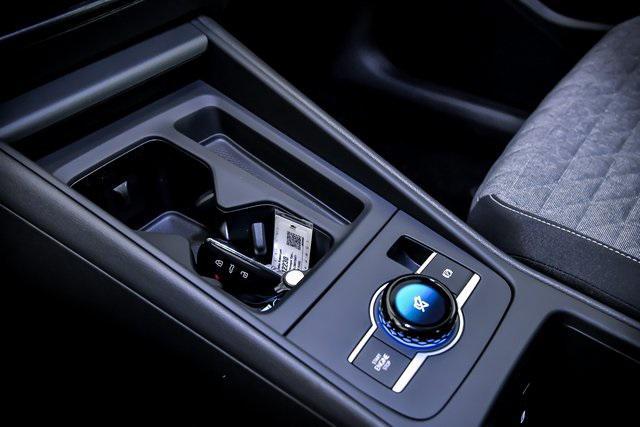 new 2025 Volkswagen Tiguan car, priced at $31,575