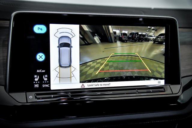 new 2025 Volkswagen Atlas car, priced at $48,087
