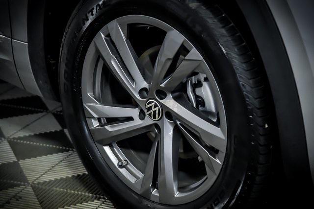 used 2024 Volkswagen Atlas Cross Sport car, priced at $36,774