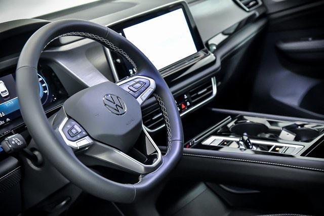 new 2025 Volkswagen Atlas Cross Sport car, priced at $42,910
