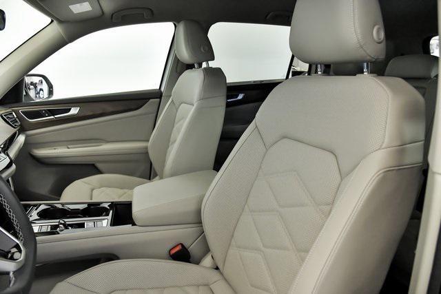 new 2025 Volkswagen Atlas car, priced at $42,807