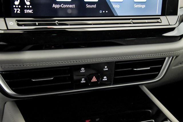 new 2025 Volkswagen Atlas car, priced at $42,807