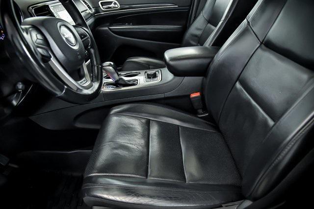 used 2020 Jeep Grand Cherokee car, priced at $19,599