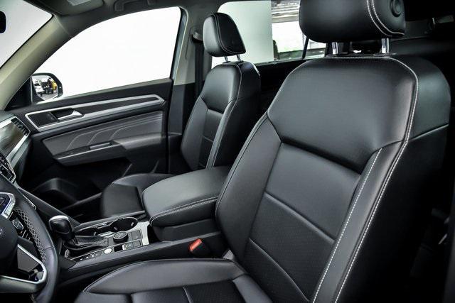 used 2022 Volkswagen Atlas car, priced at $32,999
