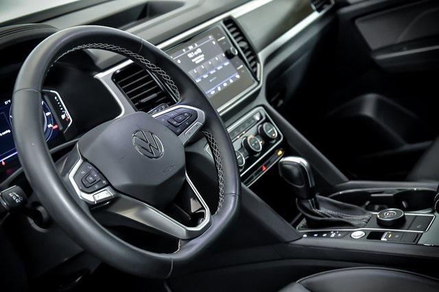used 2022 Volkswagen Atlas car, priced at $32,999
