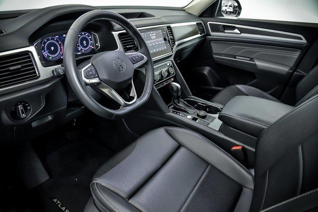 used 2022 Volkswagen Atlas car, priced at $32,999