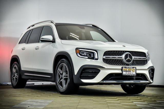 used 2021 Mercedes-Benz GLB 250 car, priced at $32,699
