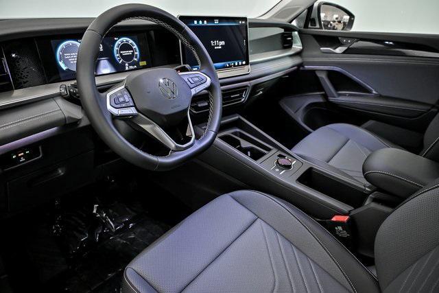 new 2025 Volkswagen Tiguan car, priced at $32,827