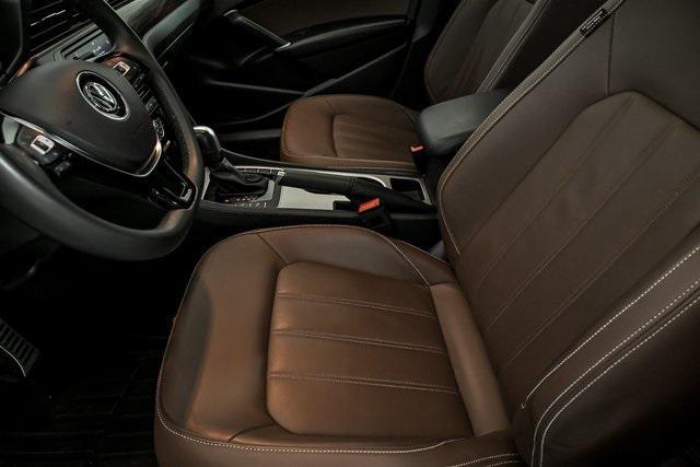 used 2022 Volkswagen Passat car, priced at $23,435