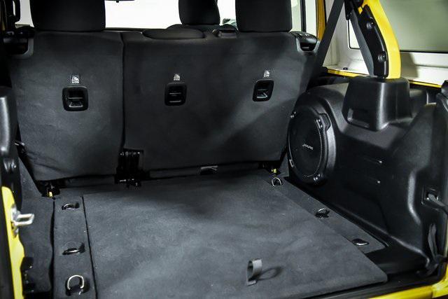used 2021 Jeep Wrangler Unlimited car, priced at $31,999