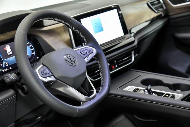 new 2024 Volkswagen Atlas car, priced at $41,876