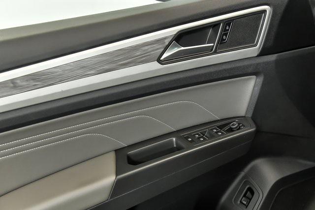 used 2022 Volkswagen Atlas Cross Sport car, priced at $30,199
