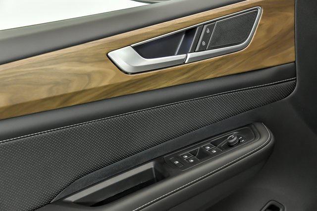 new 2026 Volkswagen Atlas car, priced at $47,813