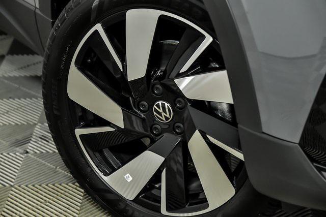 new 2024 Volkswagen Taos car, priced at $32,881
