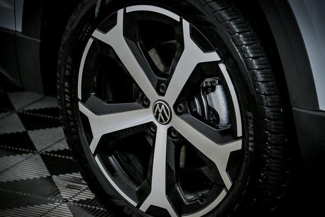 new 2025 Volkswagen Taos car, priced at $36,621