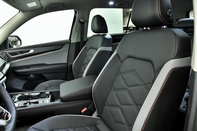 new 2025 Volkswagen Atlas car, priced at $41,957