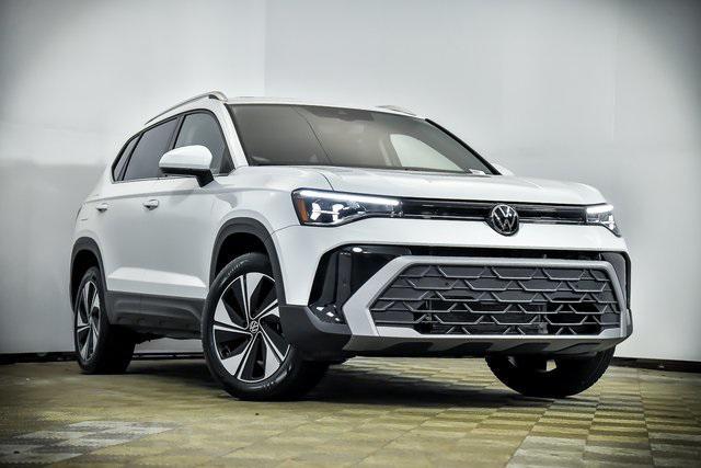 used 2025 Volkswagen Taos car, priced at $29,367