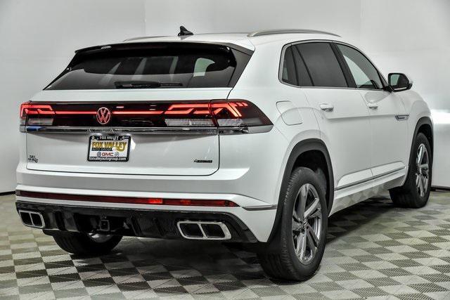 new 2024 Volkswagen Atlas Cross Sport car, priced at $47,047