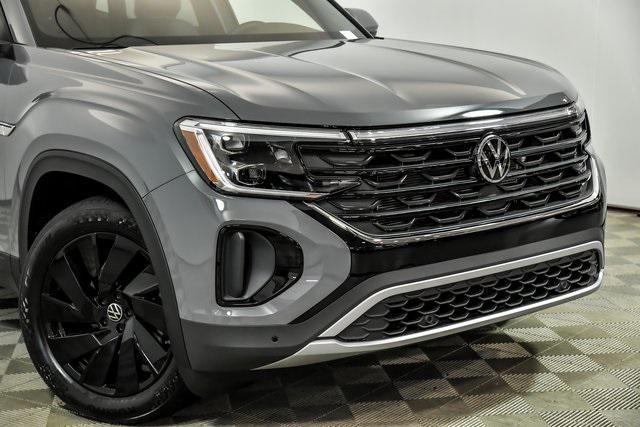 new 2024 Volkswagen Atlas Cross Sport car, priced at $43,107