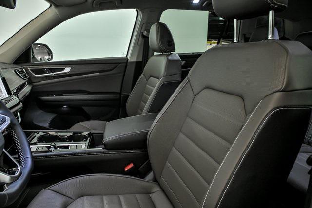 new 2026 Volkswagen Atlas car, priced at $49,773