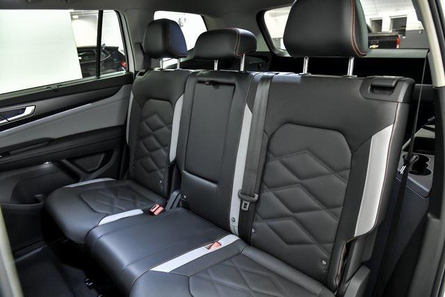 new 2025 Volkswagen Atlas car, priced at $45,365