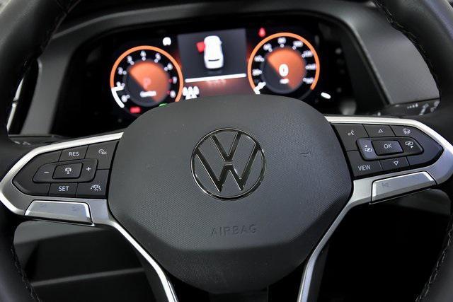 new 2025 Volkswagen Atlas car, priced at $48,046