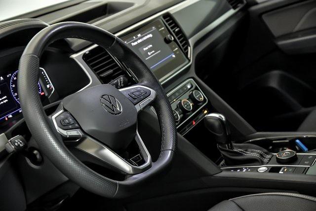 used 2021 Volkswagen Atlas Cross Sport car, priced at $33,299