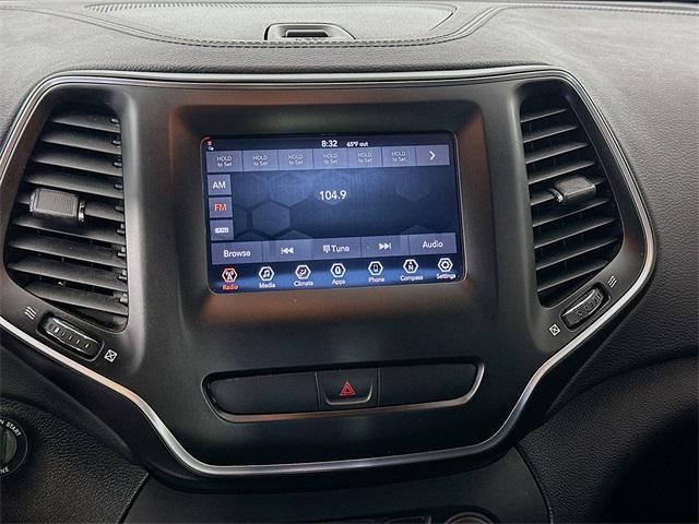 used 2019 Jeep Cherokee car, priced at $15,698
