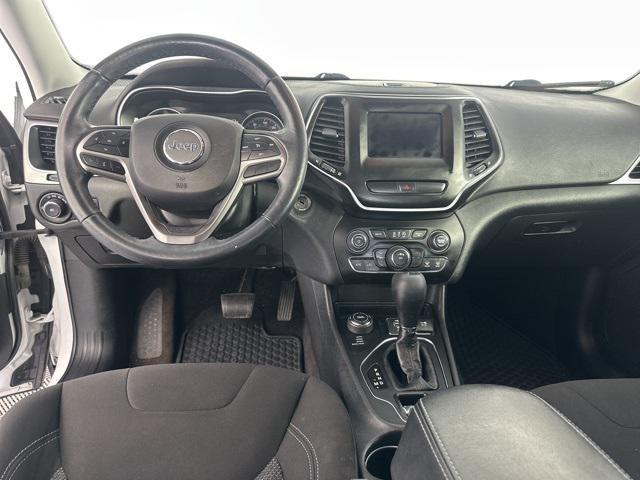 used 2019 Jeep Cherokee car, priced at $12,499